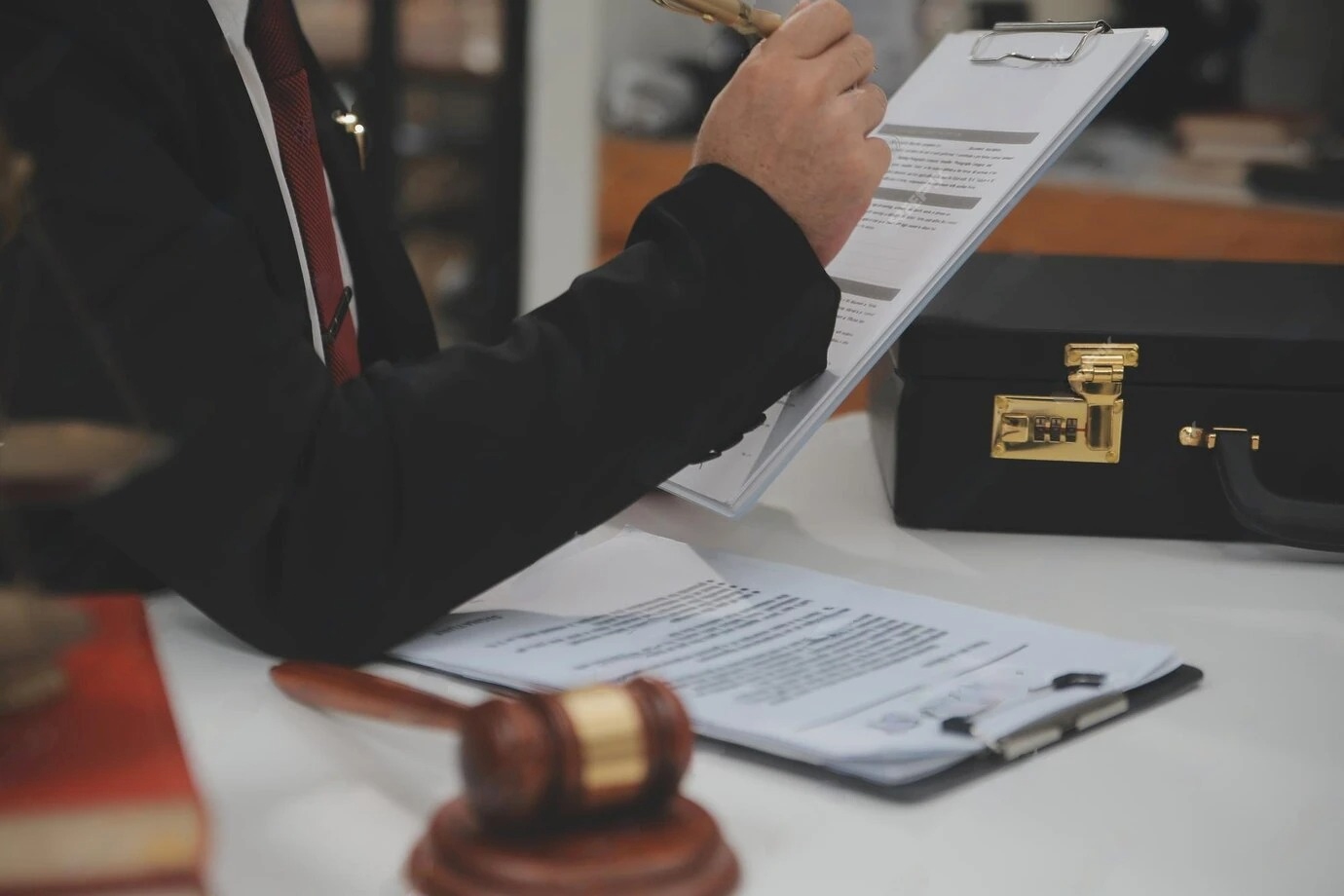 Employment Immigration Lawyer
