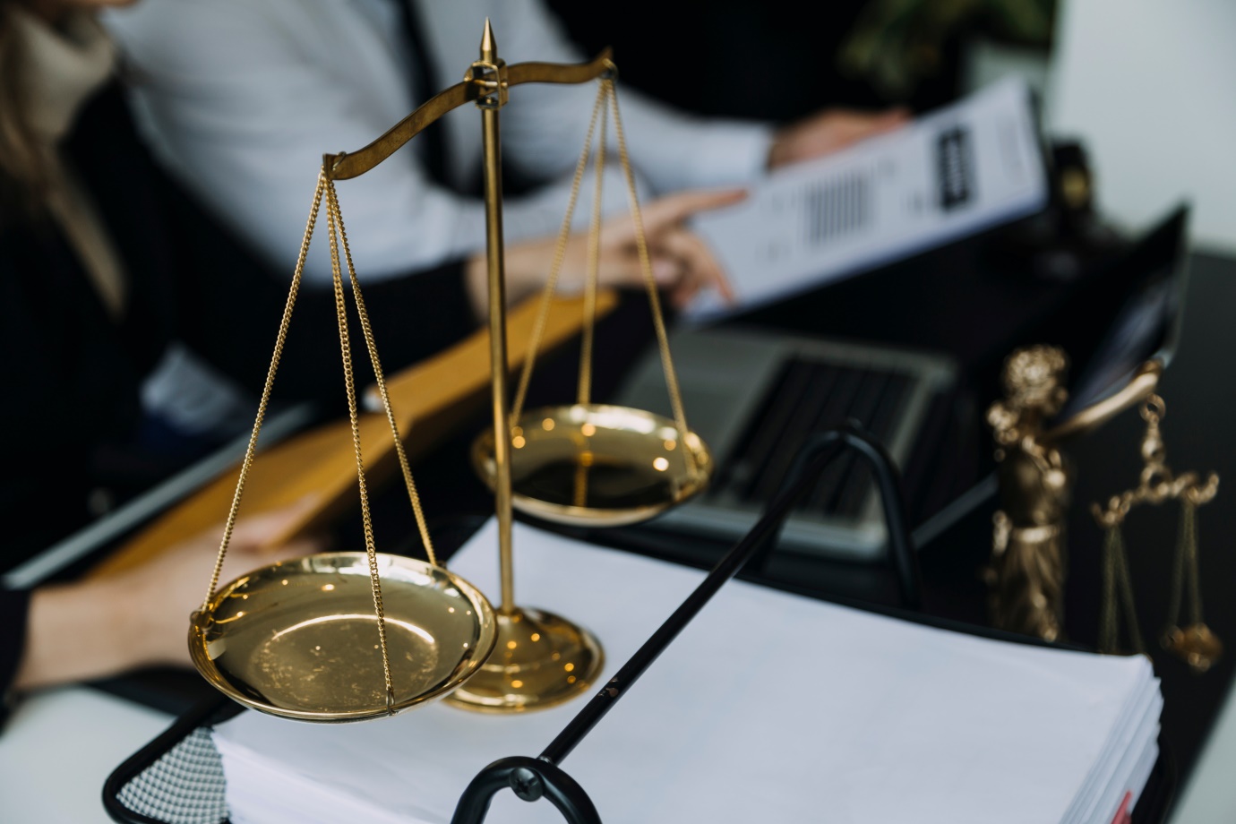 e2 visa lawyer